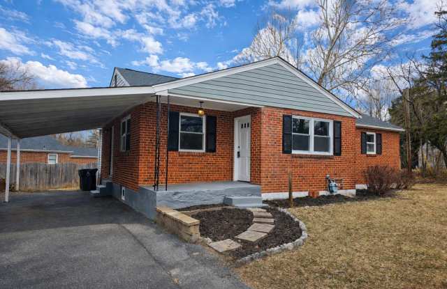 8 W. Chestnut Hill Rd. Newark, DE 19713 photos photos