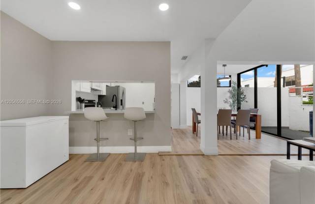 20903 Leeward Court 3111, Aventura, FL 33180 - 3872 Gallery 3