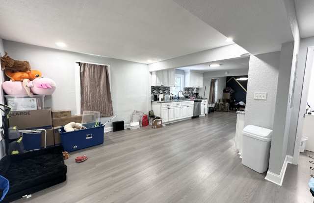 Beautifully Updated 3-Bedroom Norfolk Home Gallery 3