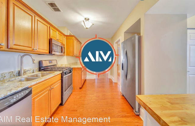 2704 Oaklawn Street - 2704 Oaklawn Avenue, Beaufort, SC 29903