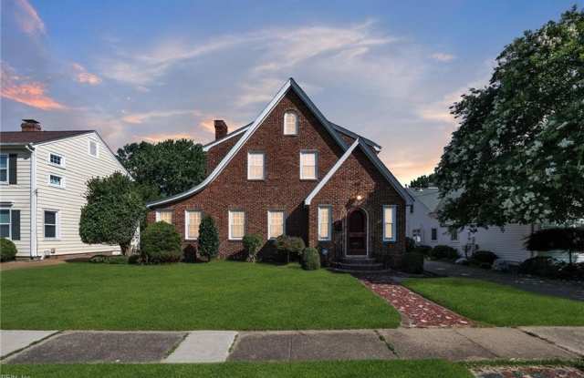 130 Meredith Street photos photos