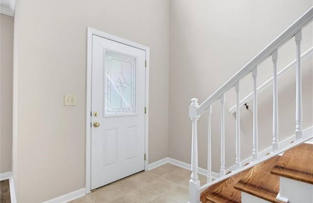 2100 Winsburg Drive NW Gallery 4