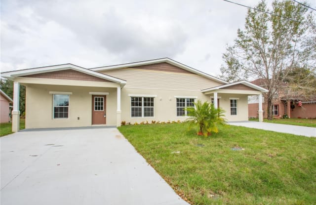 321 CALDBECK WAY - 321 Caldbeck Way, Poinciana, FL 34758