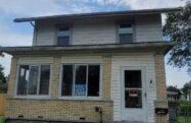 523 Neale SW Ave photos photos