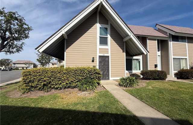 11 Golden Glen Street - 11 Golden Glen Street, Irvine, CA 92604