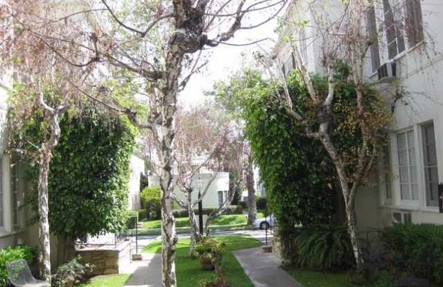 9955 Robbins Dr Gallery 2