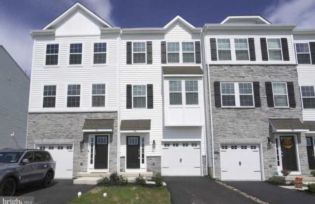 148 BELL CT - 148 Bell Court, Bucks County, PA 18960
