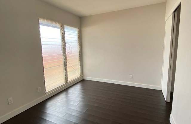 1543 HOOLI CIRCLE Gallery 4