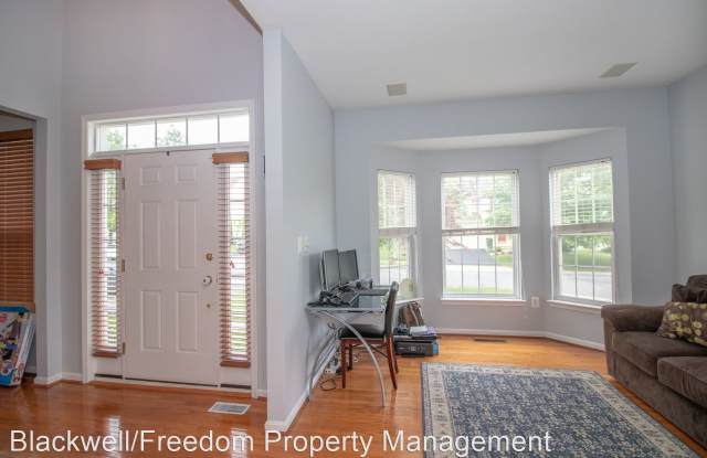 17573 Tedler Circle Gallery 4