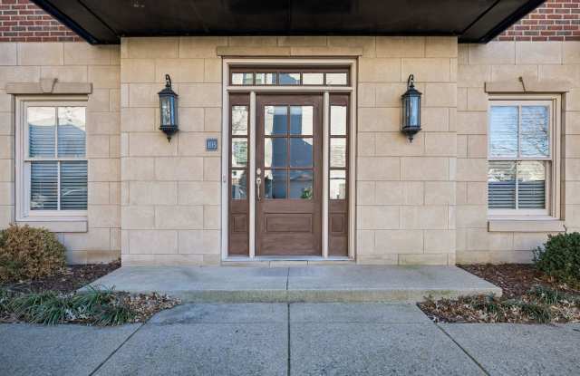 Ground-level living meets unbeatable Nashville location photos photos