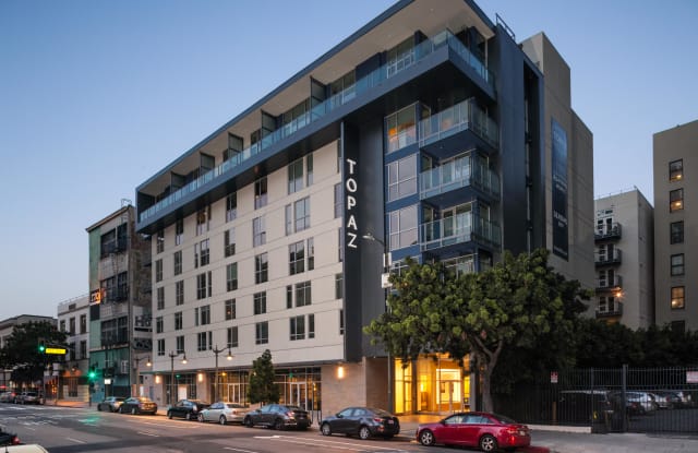 Topaz Apartments Gallery 2