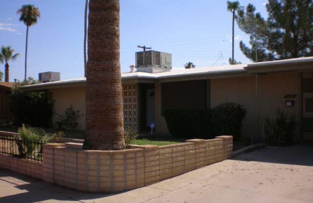 3123 N 53rd Prkwy - 3123 North 53rd Parkway, Phoenix, AZ 85031