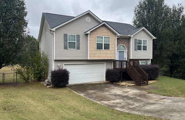 330 ANCHORS Way - 330 Anchors Way, Barrow County, GA 30680