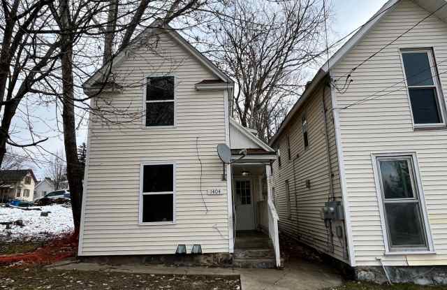 3 bedroom, 1.5 bath house photos photos