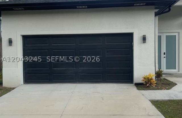 321 S Briggs Gallery 2