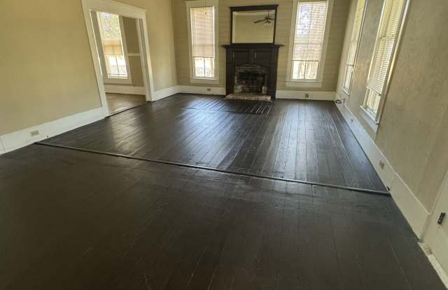 302 Burleson photos photos