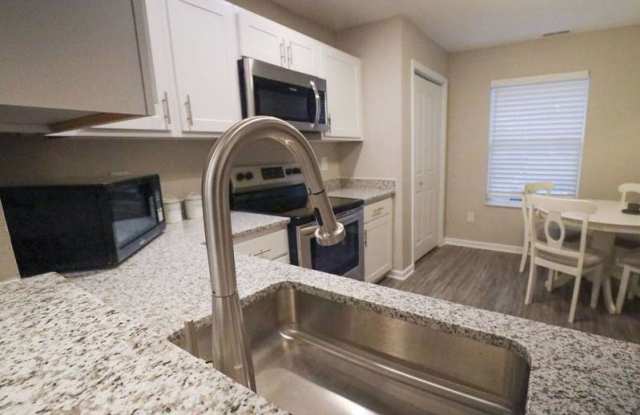 Fairfield Lakes Townhouses photos photos