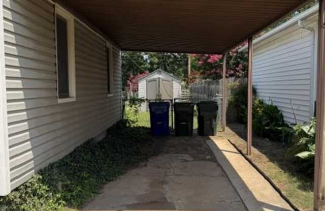 217 W Marshall Dr Gallery 3