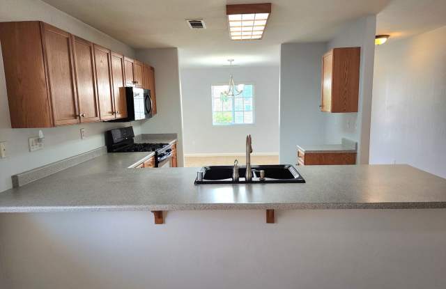 SW-3 bed/2bath Gallery 3
