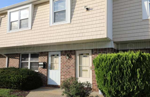 1405 Silver Court Gallery 1