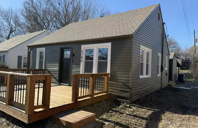 3746 North Garfield Avenue photos photos