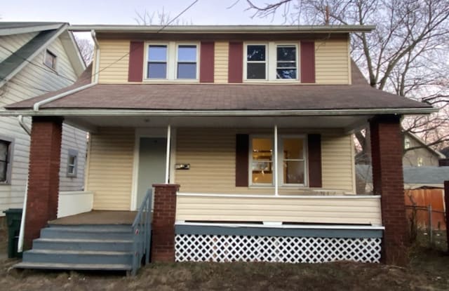 814 Milton Ct NW - 814 Milton Court Northwest, Canton, OH 44708