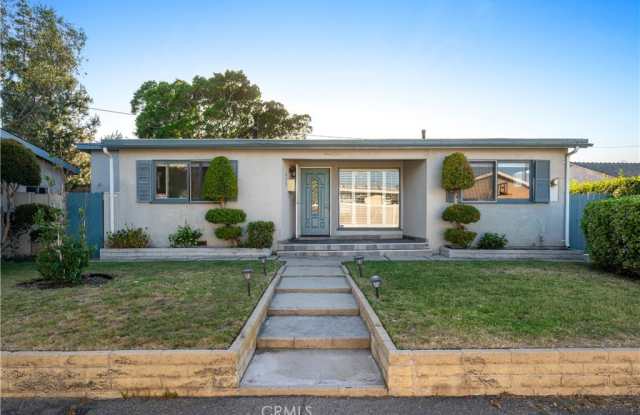 914 N Sacramento St photos photos