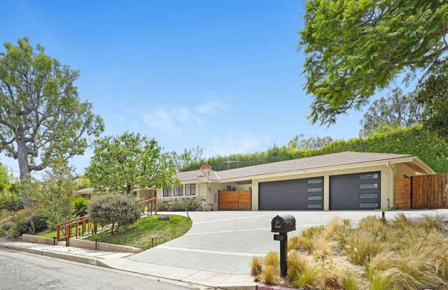 4 bed + 4 baths single family ranch home on Amalfi Drive in the Riviera!  Lovely gated pool, 3 car garage, and restored interior. Approx. 3000 sf. photos photos