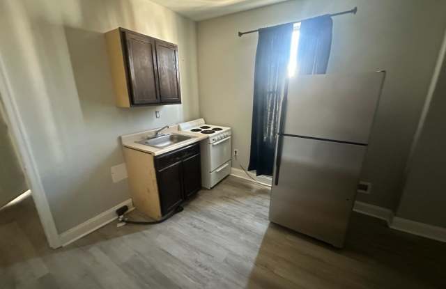 1325 North 49th Street - 2 photos photos