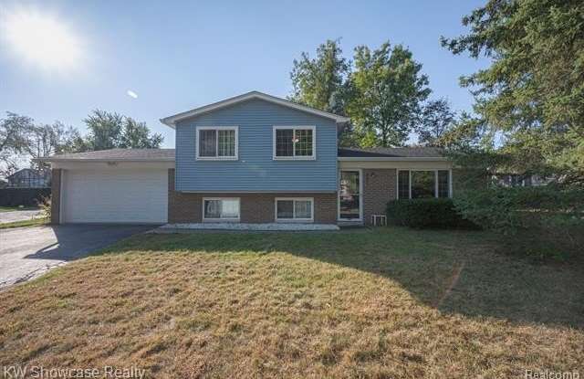 8621 OAKSIDE Avenue photos photos