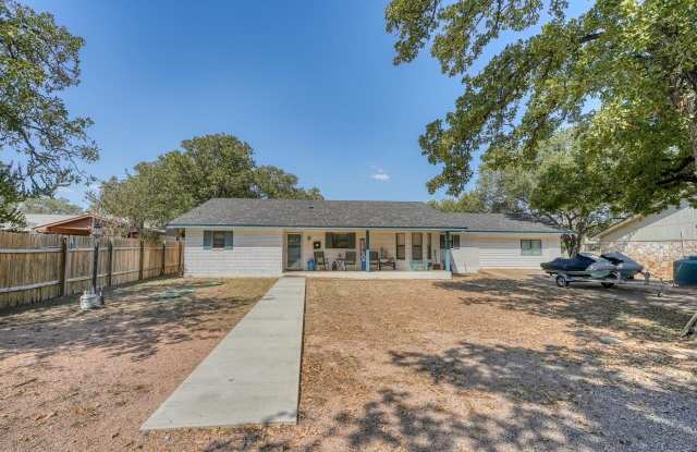 724 S Chaparral photos photos