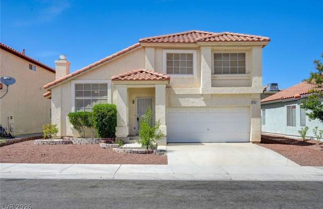 8752 raindrop canyon photos photos