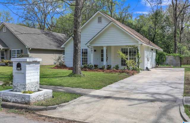 741 47TH PLACE photos photos