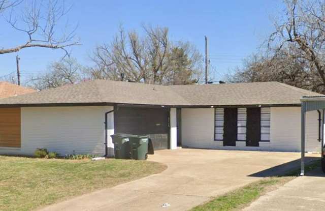 Del City 3-Bedroom Home Near Tinker AFB Gallery 1