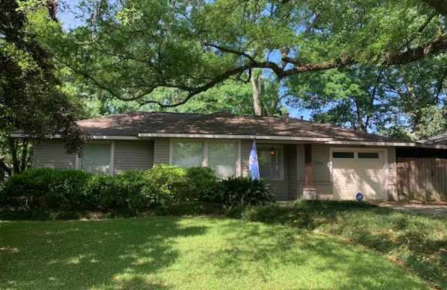 2214 Bardwell Dr. Gallery 2