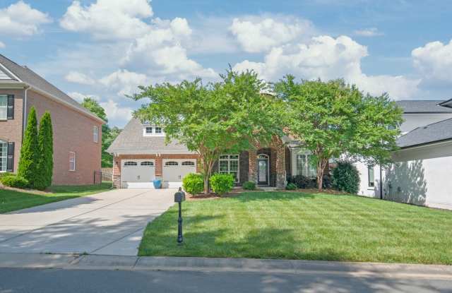 Gorgeous 4 Bedroom Home Off Carmel Road! - 3306 Carmel Road, Charlotte, NC 28226