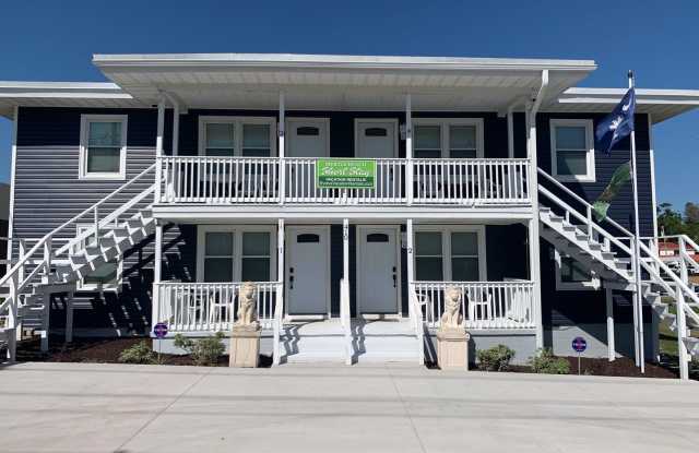 Walk to the Beach! Unfurnished, 2 Bedroom, 1 Bath, Second Floor Condo! photos photos