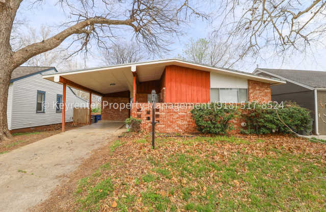 LOCATION LOCATION LOCATION!! Brookside Gem Available Immediately! photos photos