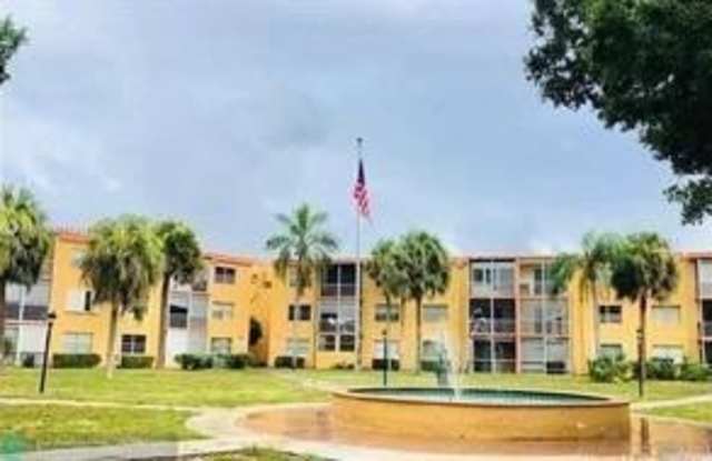 4394 NW 9th Ave photos photos