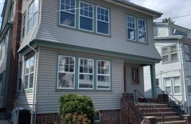 47 MONTICELLO AVE - 47 Monticello Avenue, Newark, NJ 07106