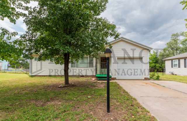 905 Westridge Drive photos photos