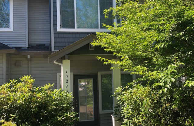 10232 NE Snoqualmie Street ~ Amazing Tanasbourne Townhome - 10232 Northeast Snoqualmie Street, Hillsboro, OR 97006