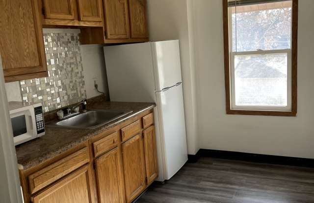 702 Euclid Ave photos photos