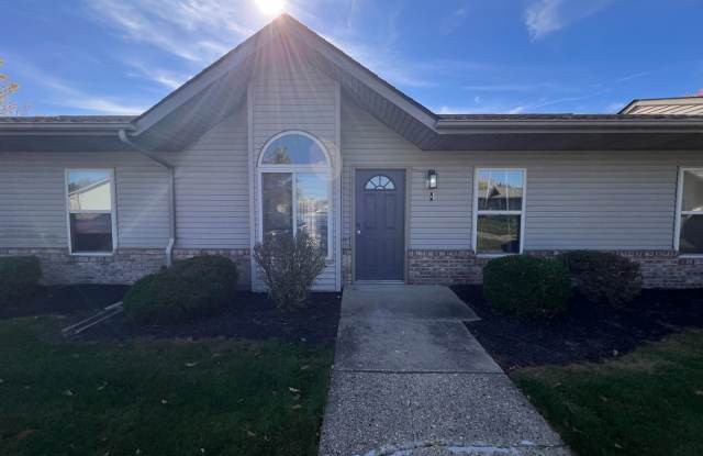 2B1b Apartment Sublease Available at Cheswick Village - 3402 Cheswick Court, Tippecanoe County, IN 47906