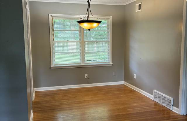 4923 Parkside Avenue Gallery 4