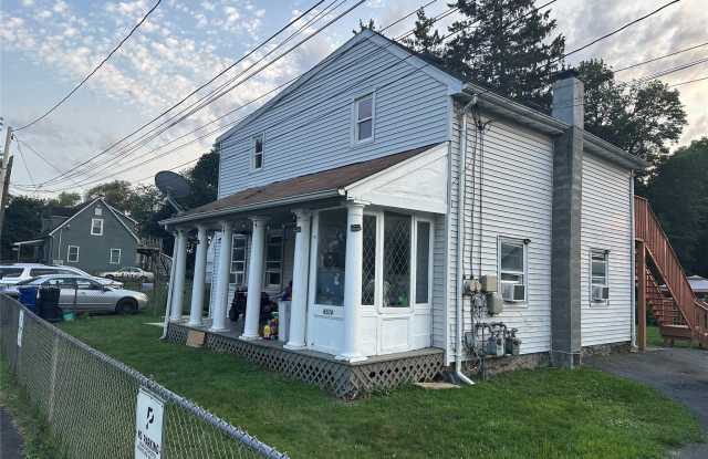 657 South Street Gallery 2
