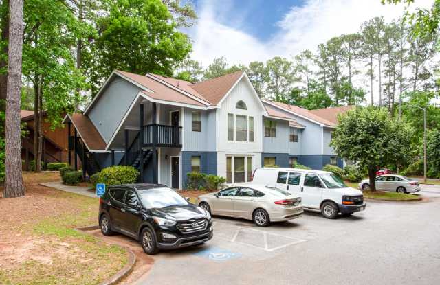Salem Glen Apartments Gallery 3