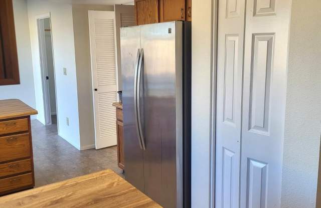 18243 N 43rd Drive photos photos