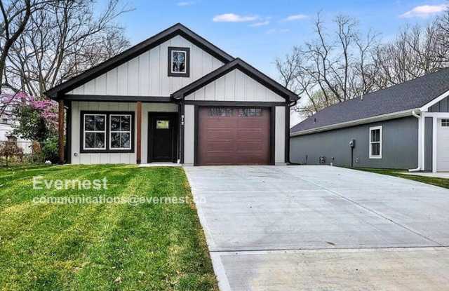 912 South Pope Avenue photos photos