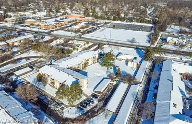 31993 W 12 Mile Road - 31993 West 12 Mile Road, Farmington Hills, MI 48334